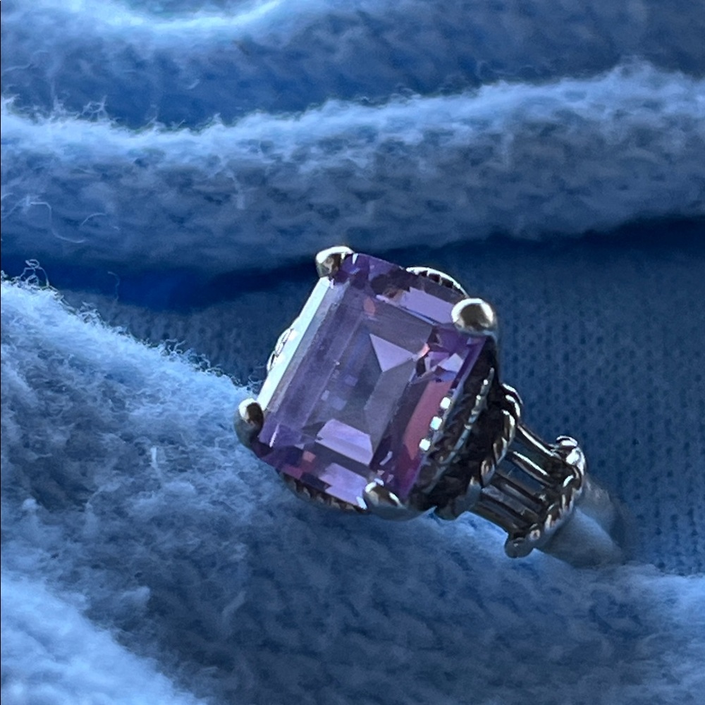 Stunning Silver Ring With Emerald Cut Amethyst Ge… - image 1